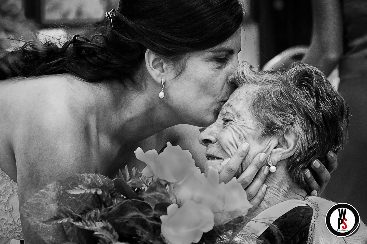 PhotoEmotions by Anta Chavosky - Fotógrafos de boda en Valladolid, fotógrafos de recién nacido, reportaje comunión, estudio fotográfico, fotógrafo valladolid, fotos embarazo, fotos embarazada - wps2.jpg